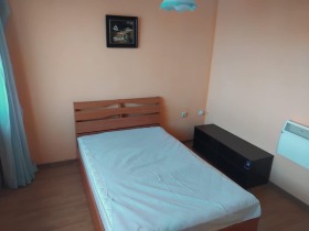 2 slaapkamers Slavejkov, Burgas