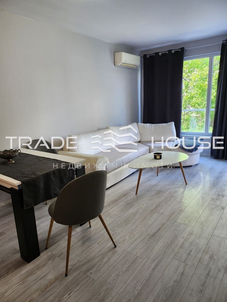 Para alugar  1 quarto Plovdiv , Kiutchuk Parij , 60 m² | 59850692