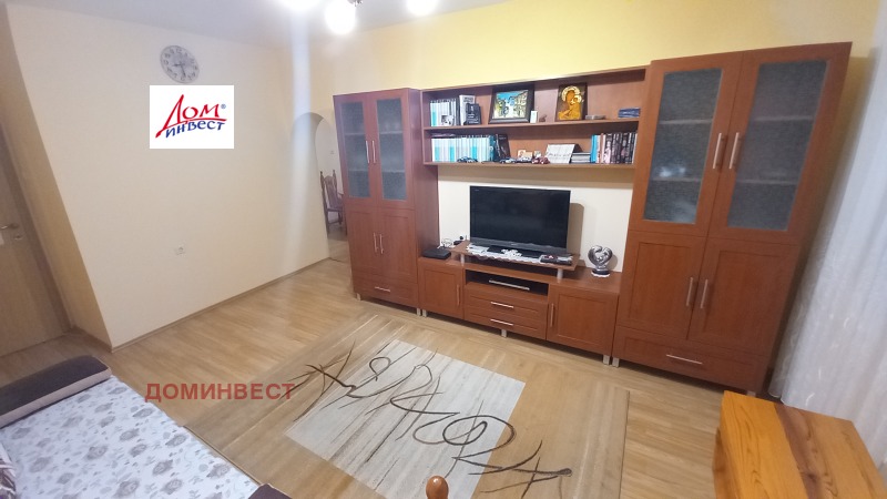 Προς ενοικίαση  1 υπνοδωμάτιο Πλοβδηβ , ΤΣενταρ , 64 τ.μ | 25960119 - εικόνα [2]