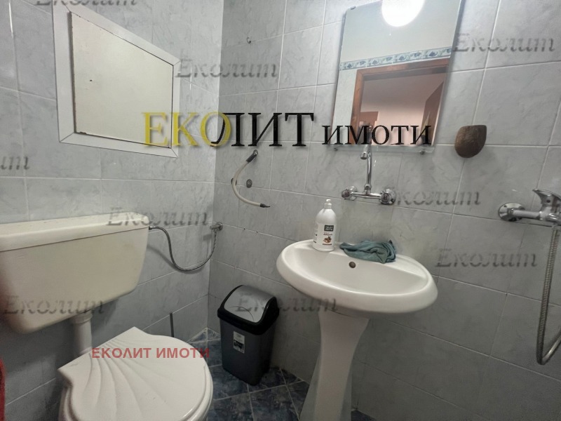 K pronájmu  1 ložnice Sofia , Borovo , 55 m2 | 51749395 - obraz [4]