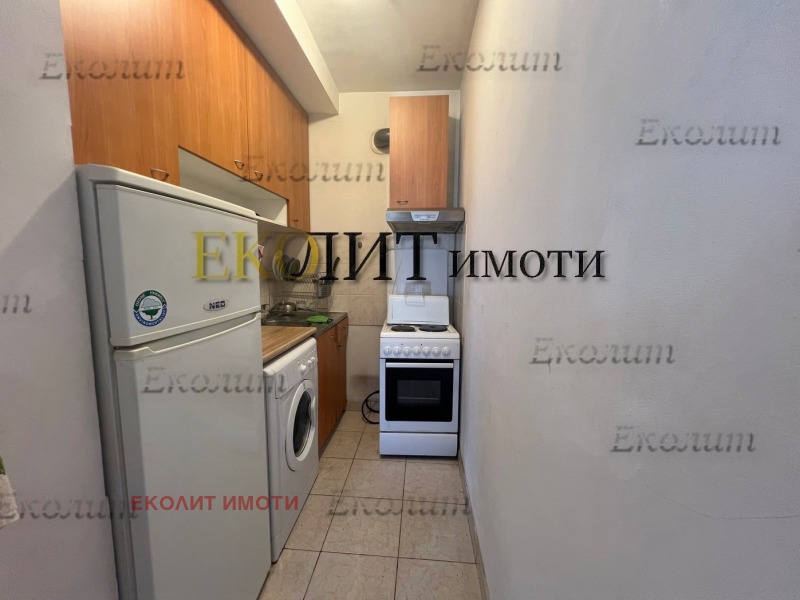 K pronájmu  1 ložnice Sofia , Borovo , 55 m2 | 51749395 - obraz [2]