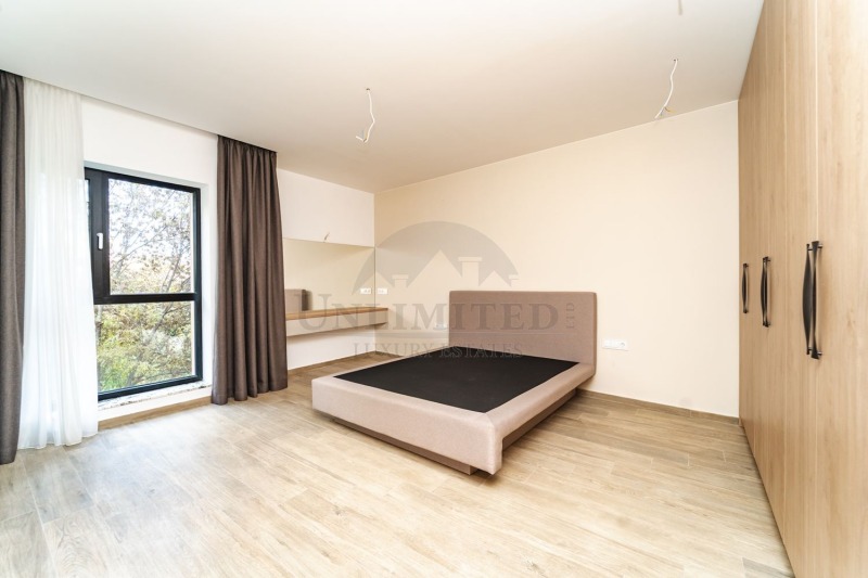 Дава под наем 4-СТАЕН, гр. София, Оборище, снимка 6 - Апартаменти - 52748571