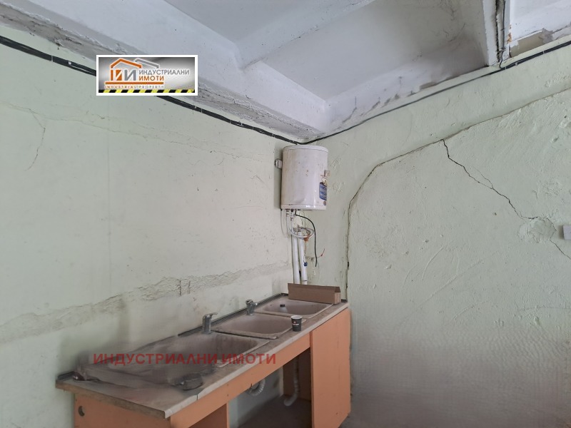 Te huur  Industrie gebouw Plovdiv , Asenovgradsko sjose , 240 m² | 30121526 - afbeelding [7]