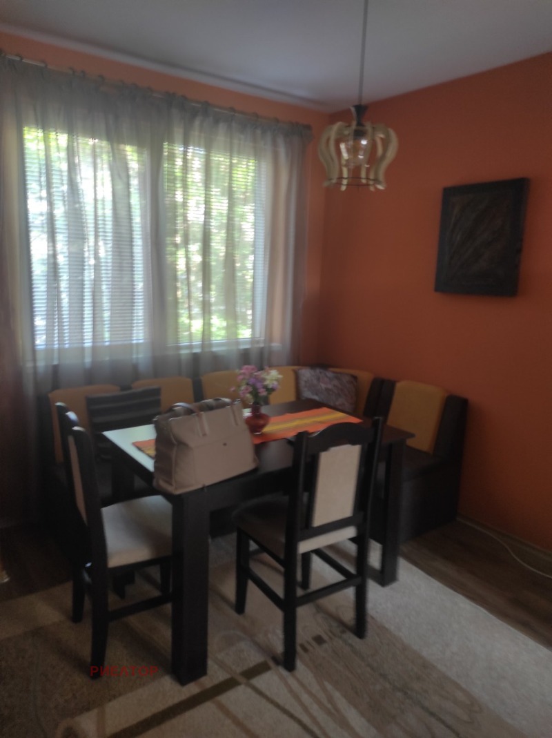 Zu vermieten  1 Schlafzimmer Plowdiw , Zentar , 70 qm | 45755014 - Bild [2]