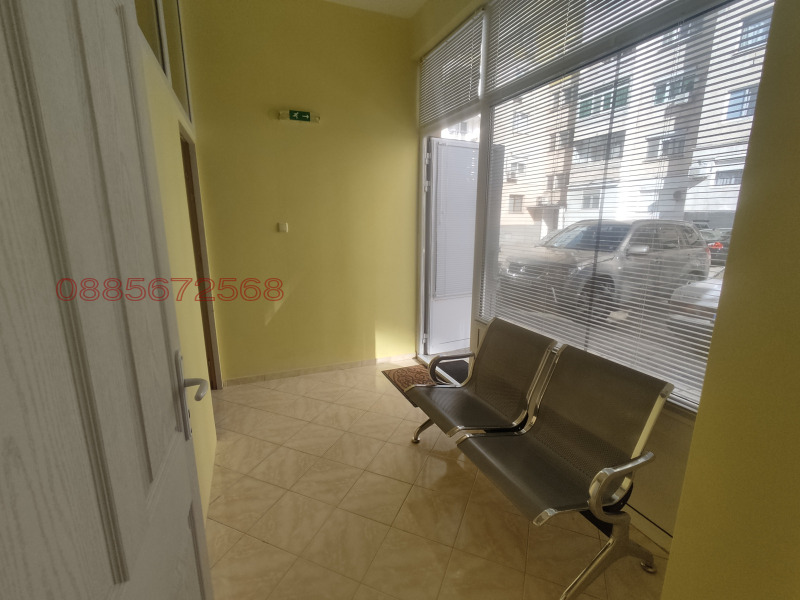 Дава под наем ОФИС, гр. Кърджали, Възрожденци, снимка 3 - Офиси - 52916275