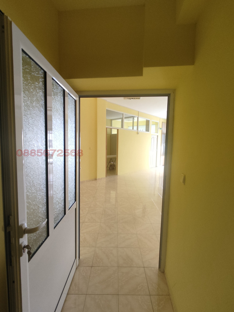 Дава под наем ОФИС, гр. Кърджали, Възрожденци, снимка 10 - Офиси - 52916275