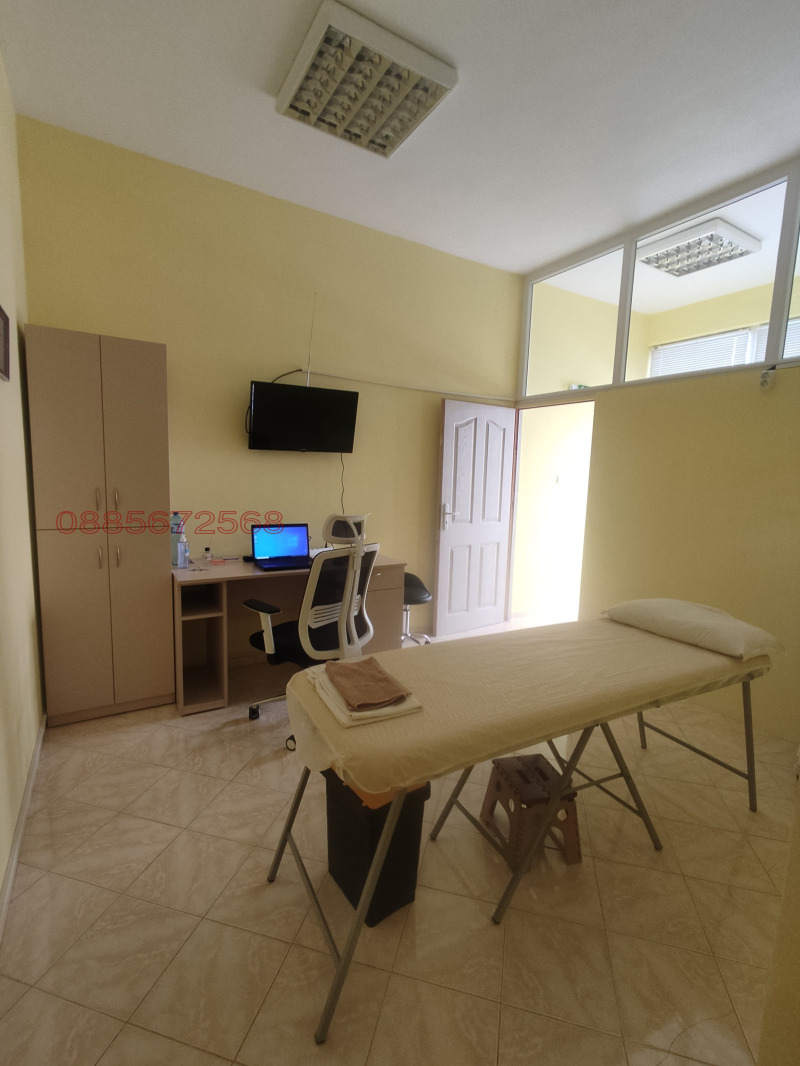 Дава под наем ОФИС, гр. Кърджали, Възрожденци, снимка 6 - Офиси - 52916275