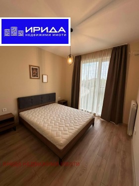 3-стаен град София, Кръстова вада 8