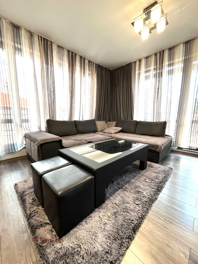 K pronájmu  1 ložnice Plovdiv , Mladežki Chalm , 90 m2 | 18233289