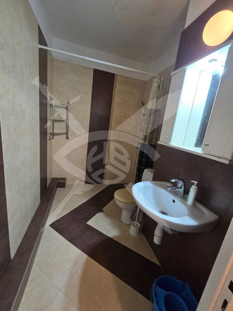 Дава под наем 2-СТАЕН, гр. София, Толстой, снимка 4 - Апартаменти - 52650008