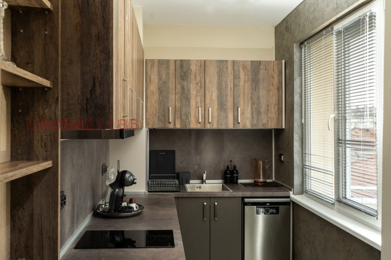 Дава под наем 3-СТАЕН, гр. Ловеч, Център, снимка 12 - Апартаменти - 52947523