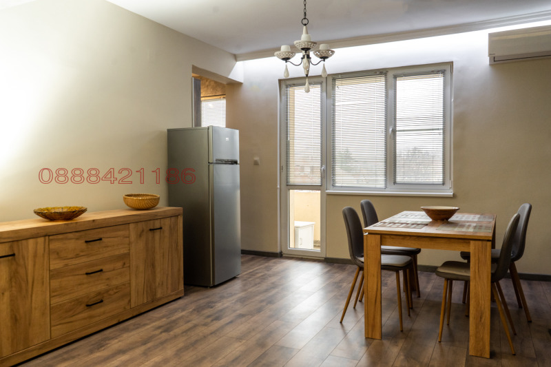 Дава под наем 3-СТАЕН, гр. Ловеч, Център, снимка 10 - Апартаменти - 52947523