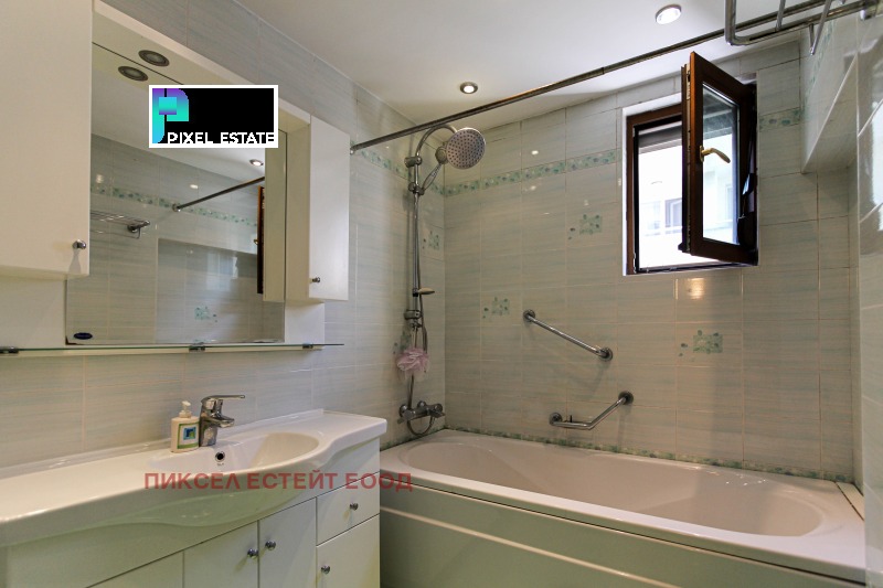 Дава под наем 4-СТАЕН, гр. София, Лозенец, снимка 15 - Апартаменти - 53231484