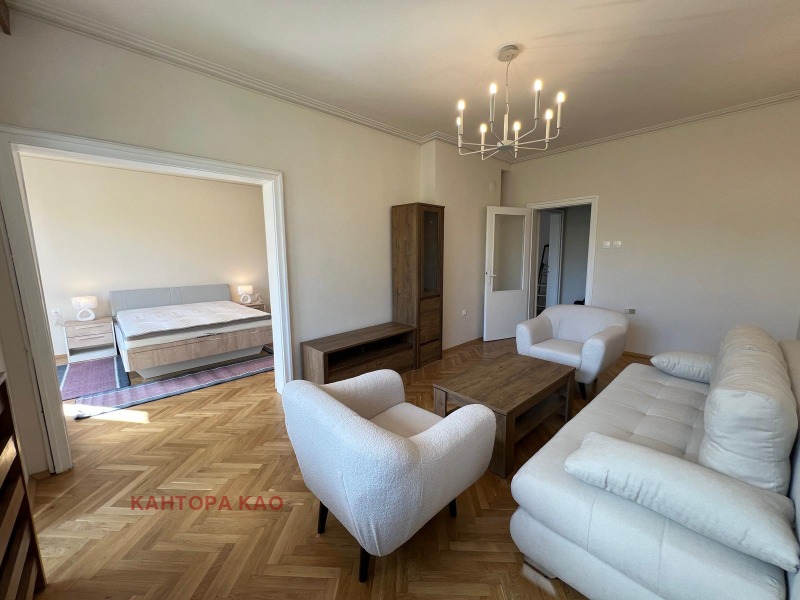 В аренду  2 спальни София , Център , 100 кв.м | 68202377