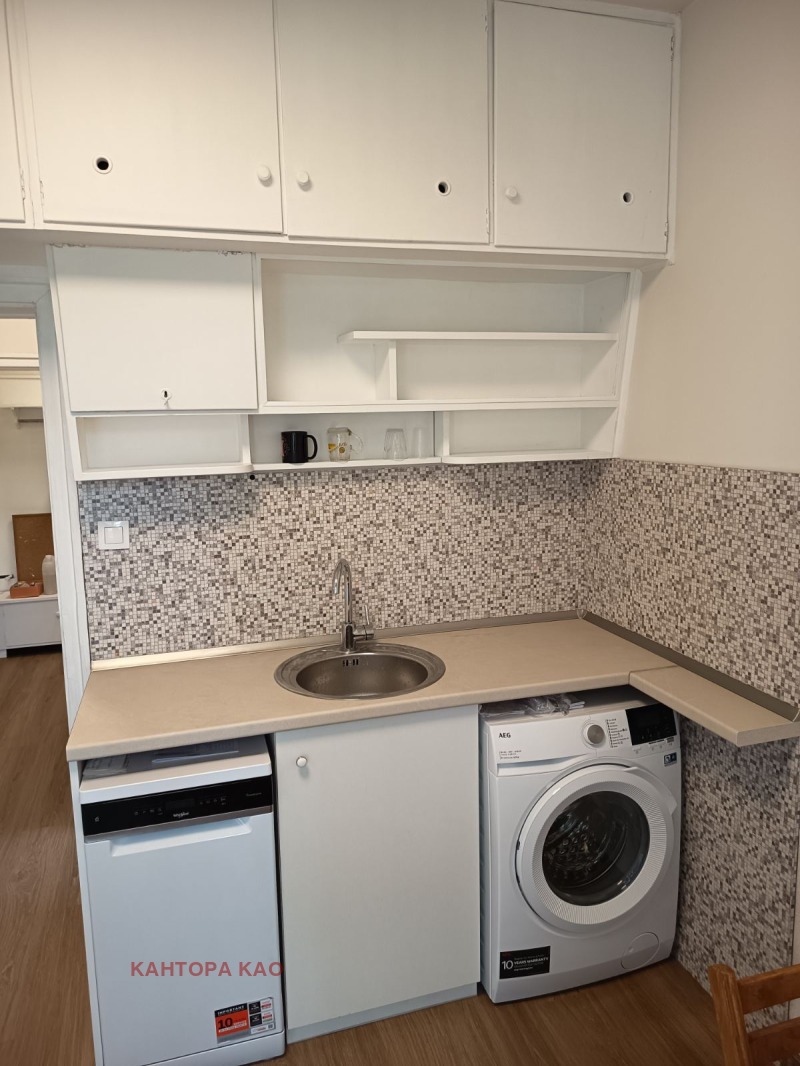 В оренду  2 спальні София , Център , 100 кв.м | 68202377