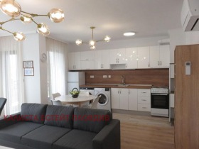 1 dormitor Țentâr, Plovdiv