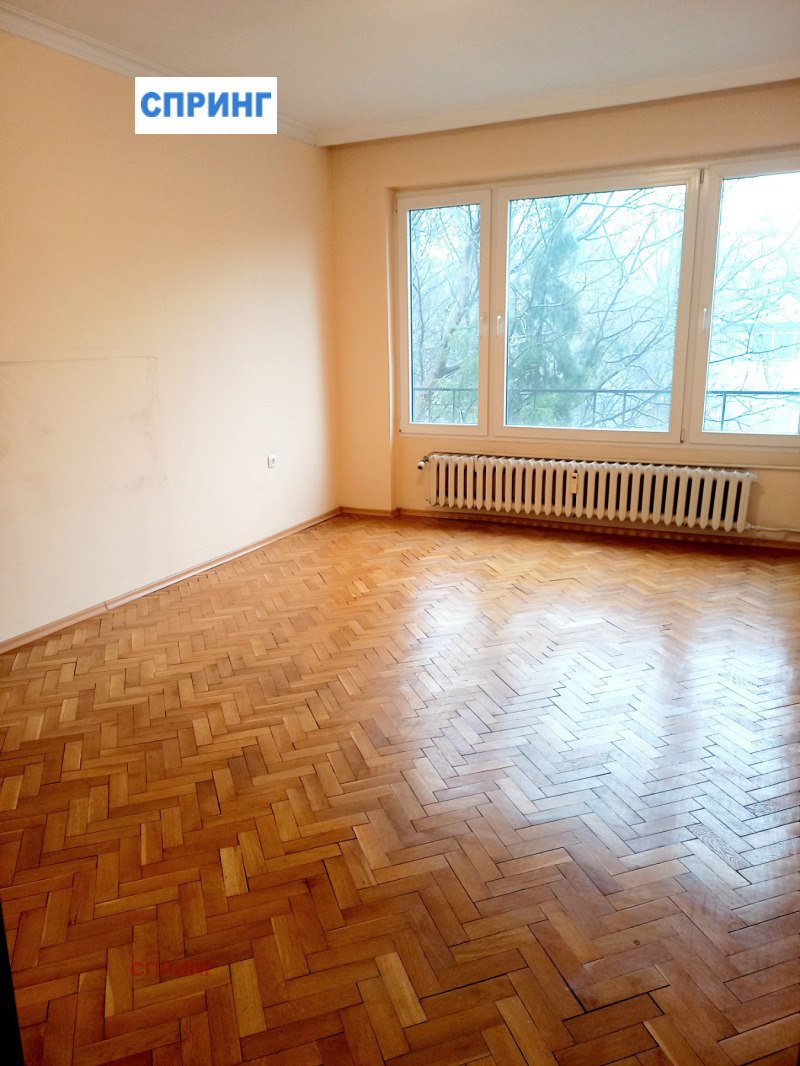 Дава под наем 3-СТАЕН, гр. София, Иван Вазов