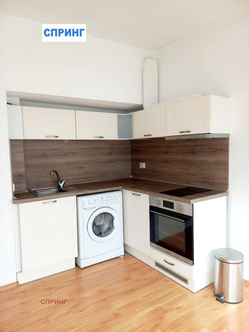 Дава под наем 3-СТАЕН, гр. София, Иван Вазов, снимка 2 - Апартаменти - 53086867