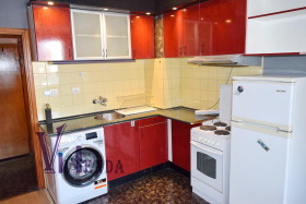 1 Schlafzimmer Zona B-5, Sofia