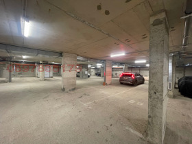 ГАРАЖ, ПАРКОМЯСТО, 10 m2