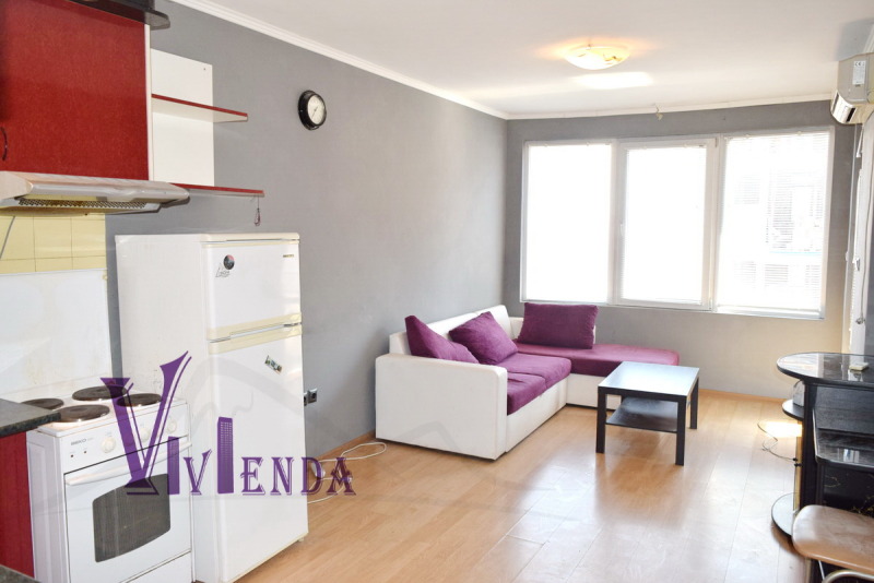 Zu vermieten  1 Schlafzimmer Sofia , Zona B-5 , 70 qm | 44749655 - Bild [3]