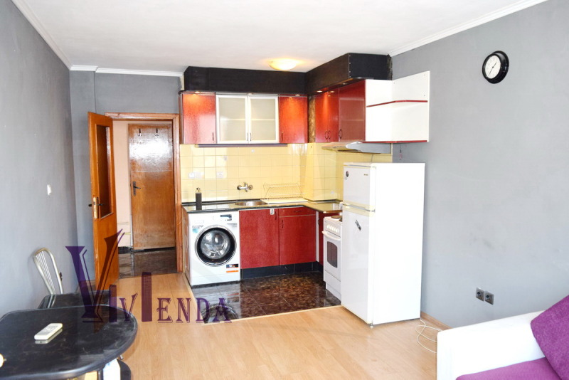 Zu vermieten  1 Schlafzimmer Sofia , Zona B-5 , 70 qm | 44749655 - Bild [2]