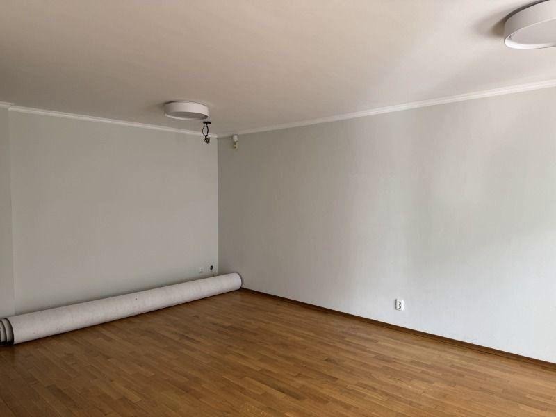 Дава под наем 2-СТАЕН, гр. София, Лозенец, снимка 2 - Апартаменти - 53857087