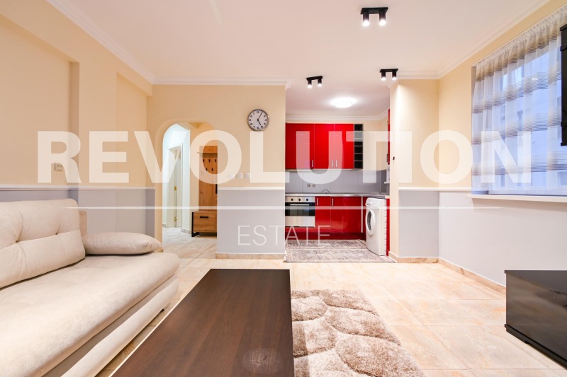 En renta  2 dormitorios Sofia , Jladilnika , 96 metros cuadrados | 77631676