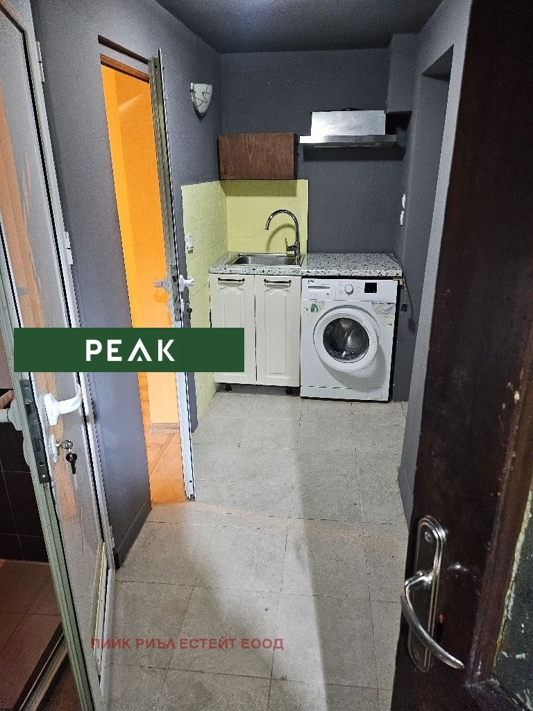 Дава под наем 1-СТАЕН, гр. София, Докторски паметник