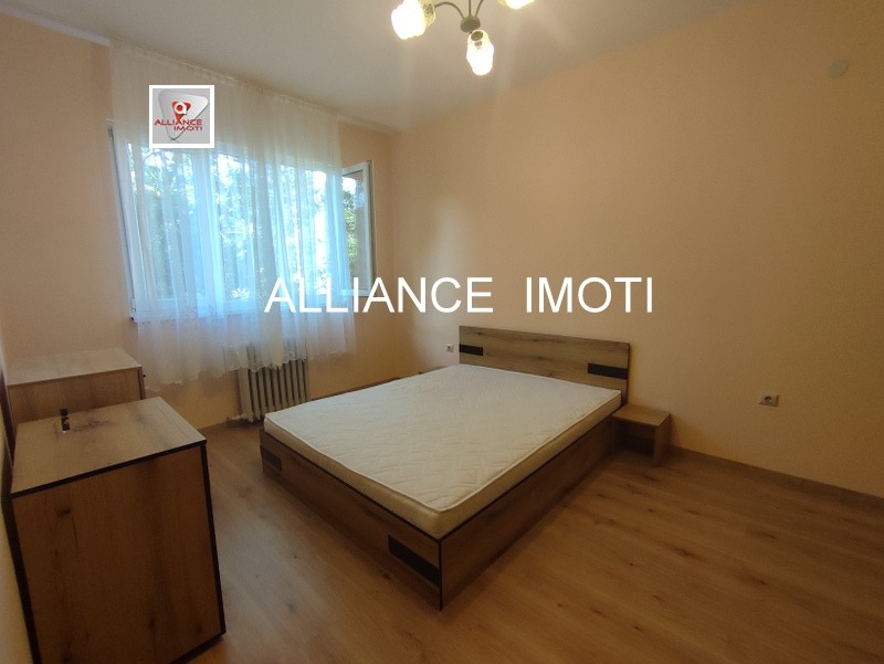 De inchiriat  1 dormitor Sofia , Țentâr , 65 mp | 67331109 - imagine [2]