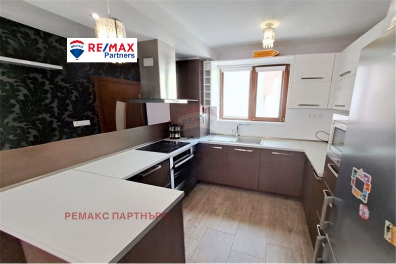 En renta  1 dormitorio Varna , Vazrazhdane 3 , 60 metros cuadrados | 89912190 - imagen [4]