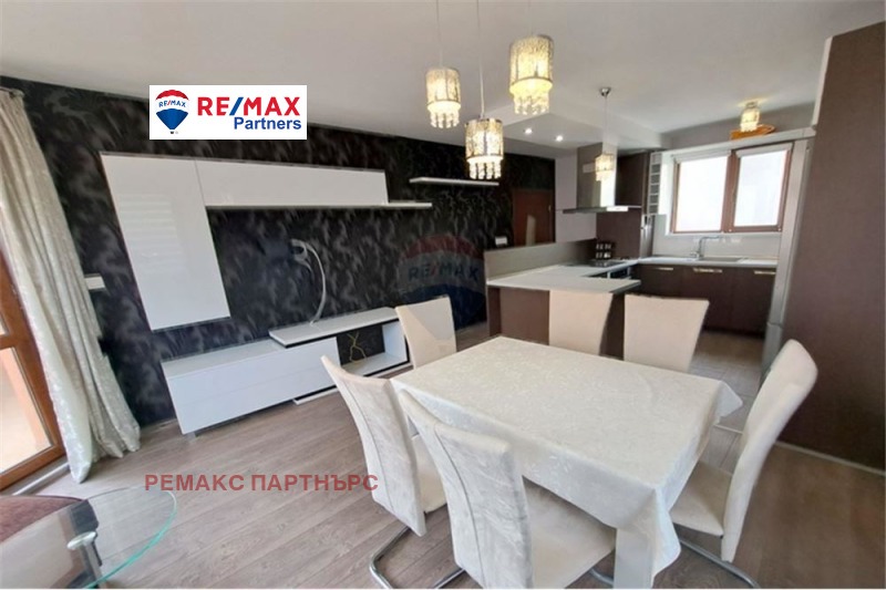 En renta  1 dormitorio Varna , Vazrazhdane 3 , 60 metros cuadrados | 89912190 - imagen [8]