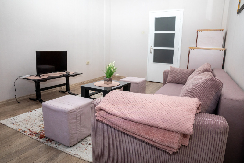 Дава под наем 2-СТАЕН, гр. София, Център, снимка 5 - Апартаменти - 53156366