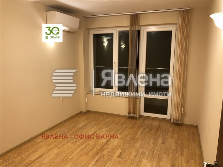 A louer  Bureau Varna , VINS-Tcherven plochtad , 94 m² | 69226151 - image [4]