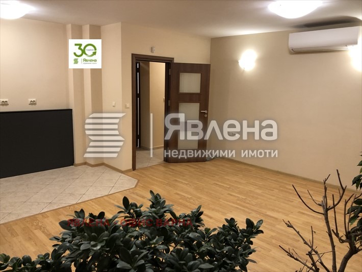 A louer  Bureau Varna , VINS-Tcherven plochtad , 94 m² | 69226151 - image [3]