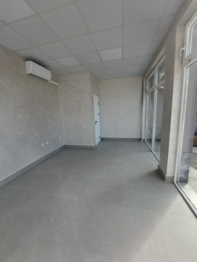 A louer  Boutique Plovdiv , Gagarin , 25 m² | 32752077 - image [4]