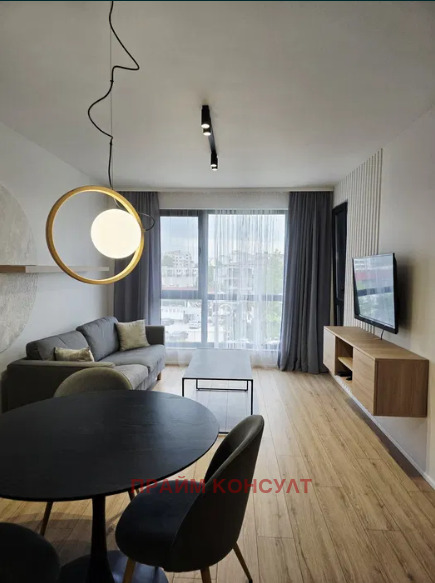 Para alugar  1 quarto Plovdiv , Ostromila , 60 m² | 65806948