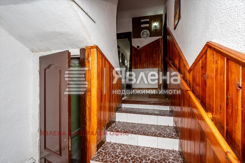 Дава под наем ЕТАЖ ОТ КЪЩА, гр. Перник, Църква, снимка 13 - Етаж от къща - 53687409