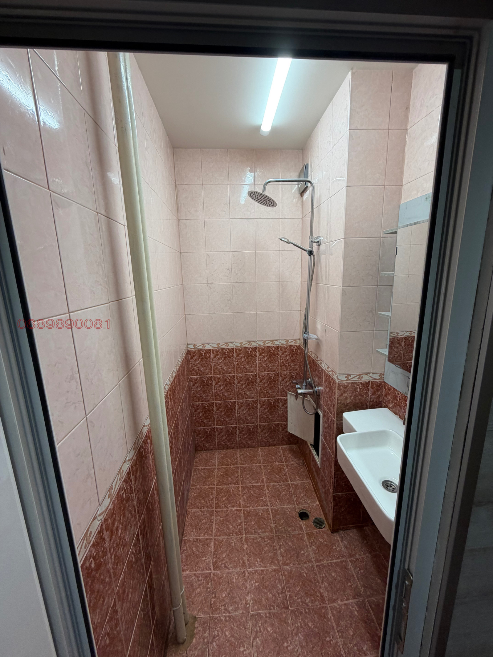 Дава под наем 3-СТАЕН, гр. София, Борово, снимка 4 - Апартаменти - 54651216