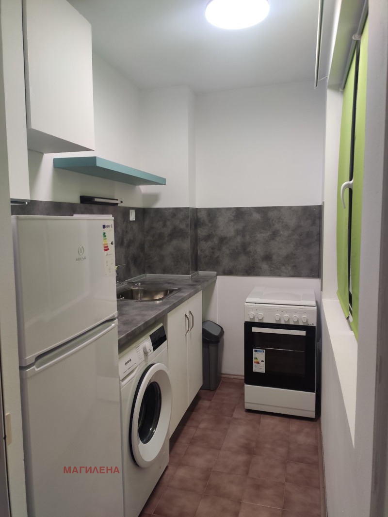 Дава под наем 2-СТАЕН, гр. Пловдив, Център, снимка 4 - Апартаменти - 52990942