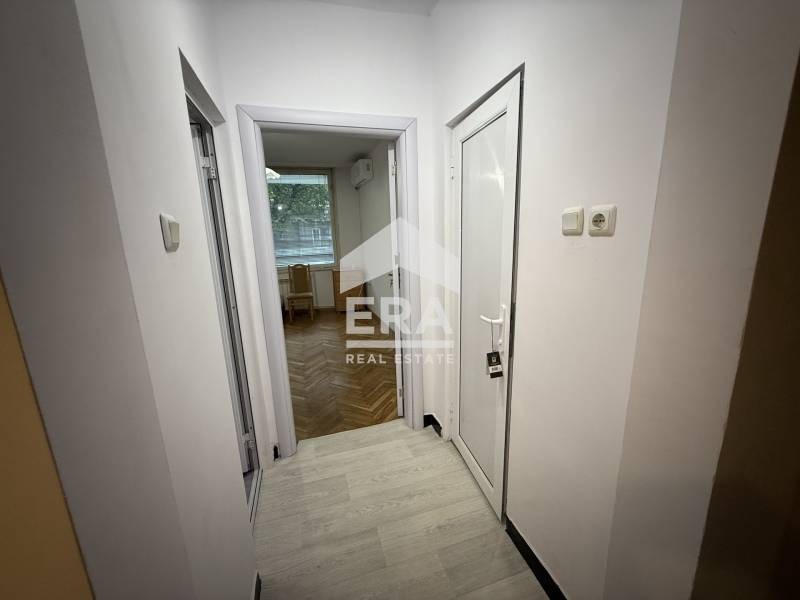 Издаје се  3 спаваће собе Варна , Центар , 110 м2 | 63762715 - слика [13]