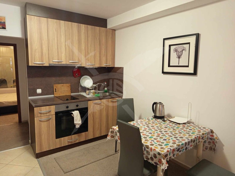 Zu vermieten  1 Schlafzimmer Warna , Grazka mahala , 50 qm | 24964994