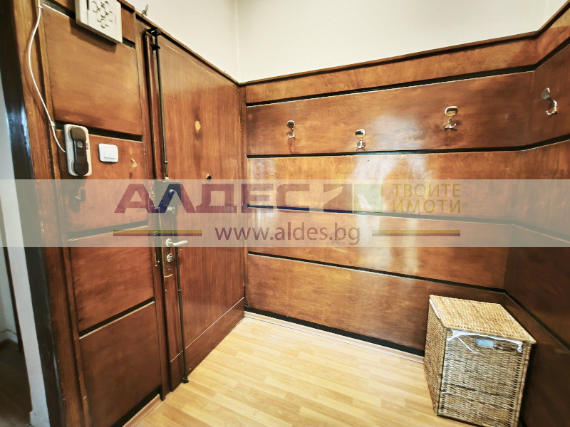 Дава под наем 3-СТАЕН, гр. София, Център, снимка 12 - Апартаменти - 53158486