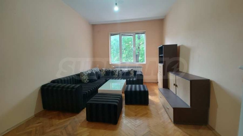 Дава под нем  3-стаен, град София, Център •  650 EUR • ID 29927959 — holmes.bg - [1] 