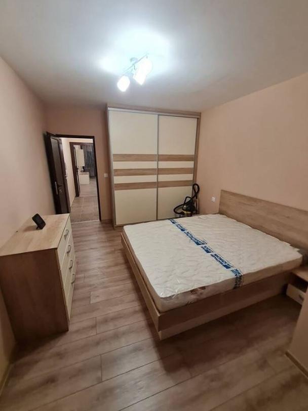 Vuokrattavana  1 makuuhuone Sofia , Nadežda 1 , 55 neliömetriä | 70134922 - kuva [3]