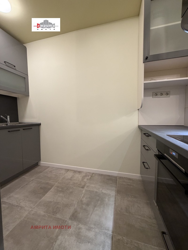 Дава под наем 3-СТАЕН, гр. София, Лозенец, снимка 6 - Апартаменти - 53314500