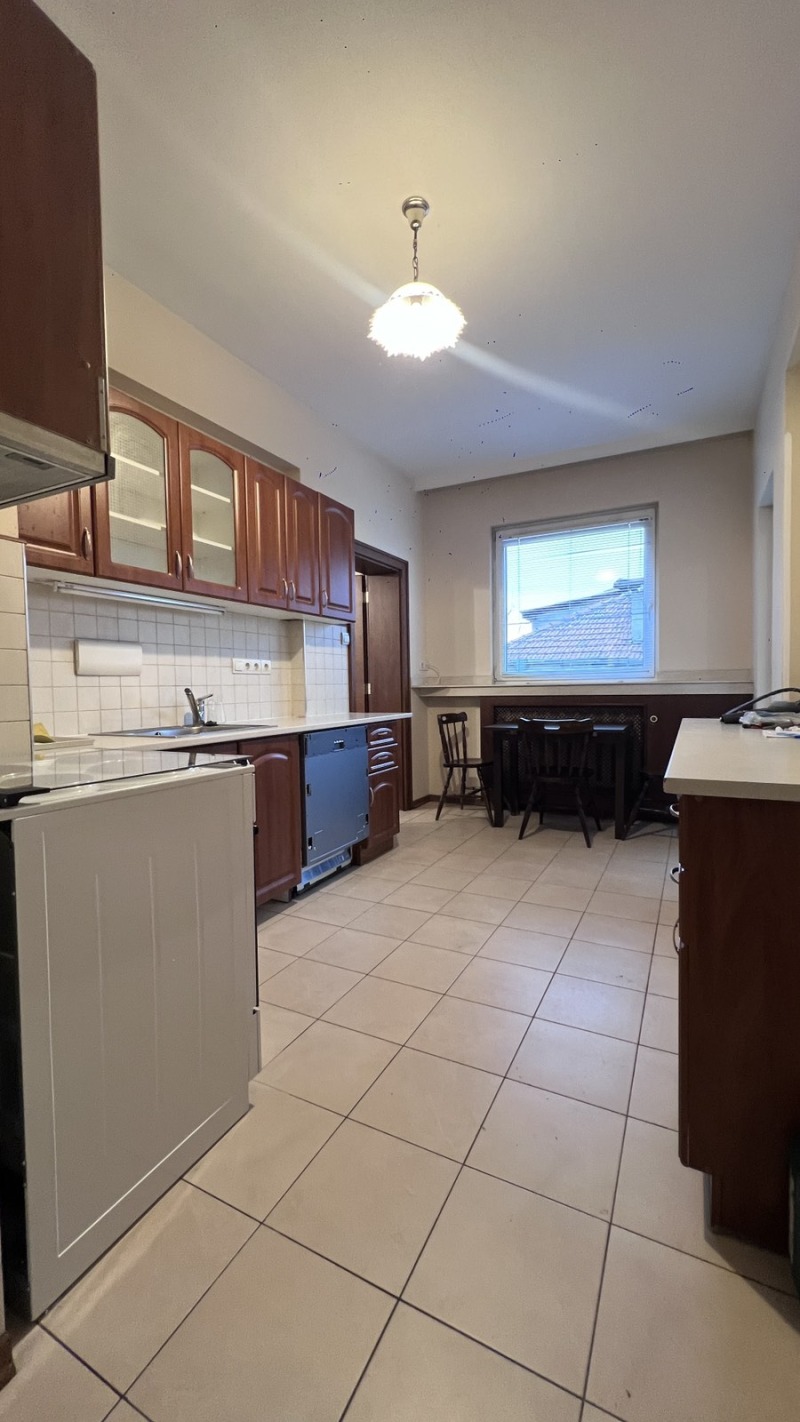 Дава под наем МНОГОСТАЕН, гр. София, Гео Милев, снимка 3 - Апартаменти - 53160405