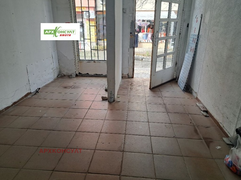 Дава под наем МАГАЗИН, гр. София, Света Троица