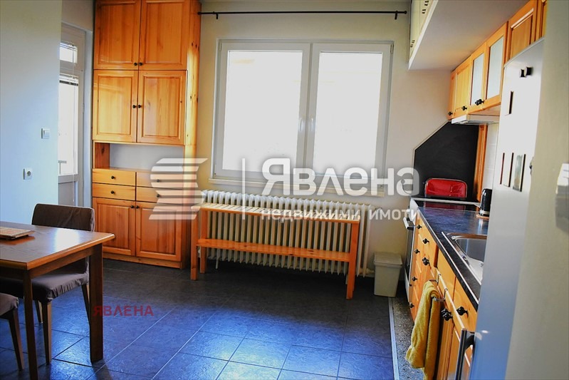 Kiadó  2 hálószobás Sofia , Centar , 130 négyzetméter | 46934902 - kép [10]