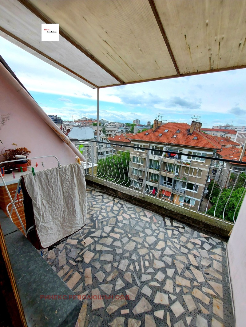 Zu vermieten  1 Schlafzimmer Burgas , Zentar , 60 qm | 82295792